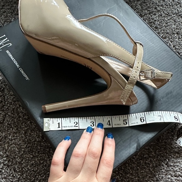 INC International Concepts Slingback Heels Oatmeal Size 7.5 - Picture 5 of 10